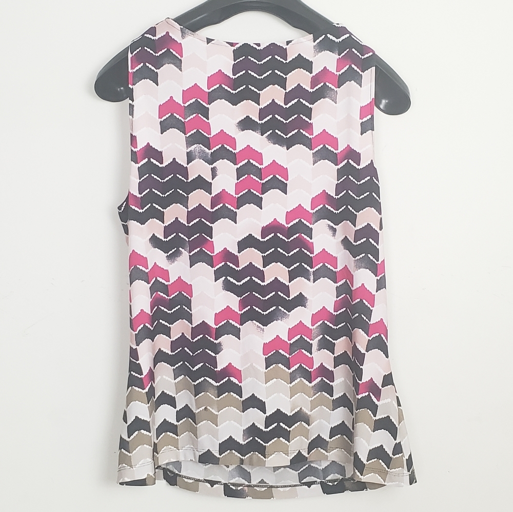 Calvin Klein Patterned Top - Picture 2 of 3
